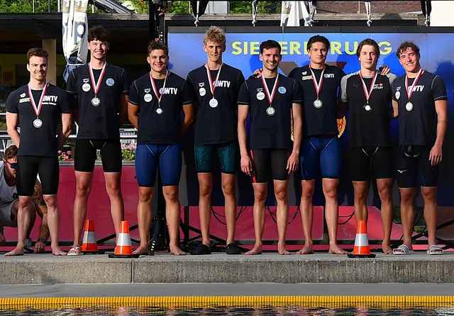 Die Schwimmer des WTV, Alexander Jaksche, Adam Mensch, Max Halbeisen, Lukas Edl, Matthias Kritzinger, Celedin Thibault, Paul Neubauer und Paul Kosilek feierten einen Doppelsieg im Freistil. | Foto: WTV/Peneder