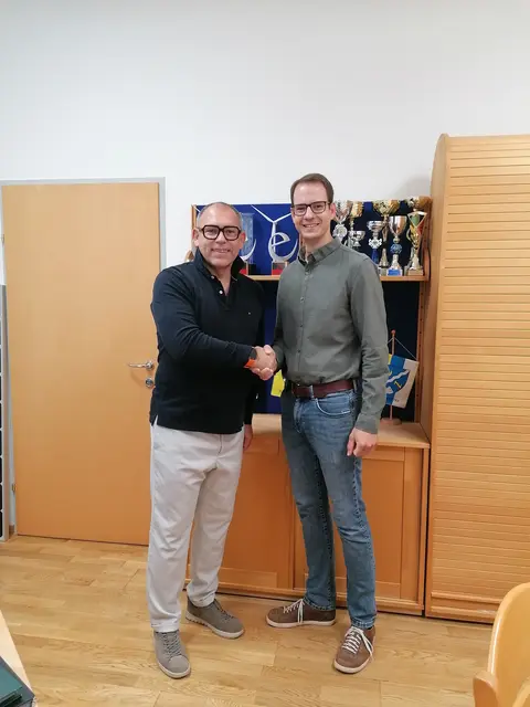Bürgermeister Niko Reisel und Gemeinderat Philipp Hohenecker. | Foto: Gemeinde Meiseldorf