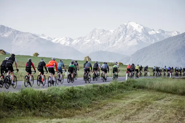 Die Teilnehmer erlebten beste Bedingungen in einem atemberaubenden Panorama. | Foto: Fabian Schirgi