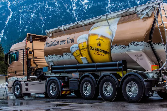 Das Starkenberger Bier wird nun unter dem Titel Zillertal Bier seiner Wege fahren. | Foto: Archiv/Trenkwalder