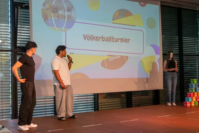 vlnr: Tolga Özan, Semih Aktas, Timea Filipovic