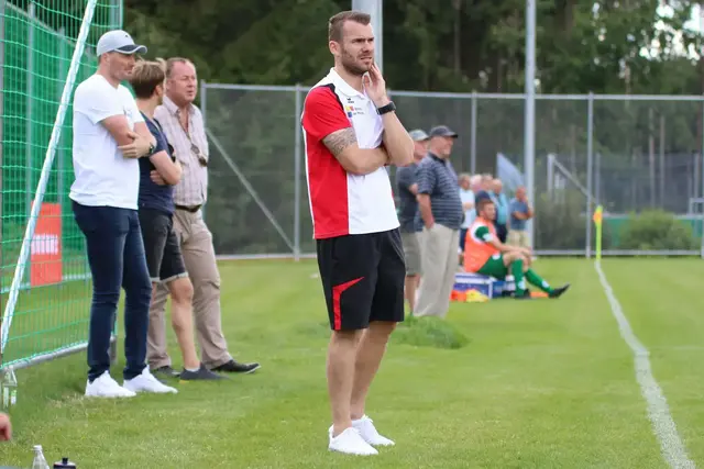 Acht Jahre Co-Trainer, 13 Jahre im Verein und 38 Jahre im Fußball aktiv: Der gebürtige Antiesenhofner Florian Hirsch. | Foto: Reinhard Schröckelsberger