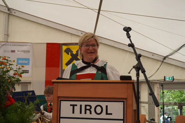 Michaela Mair führte am Sonntag gekonnt durch das Programm. | Foto: Kainz