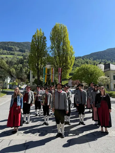 Ob Maifeier, Frühschoppen oder Sommerkonzert – die Trachtenkapelle ist aus dem Gemeindeleben von Feld am See nicht wegzudenken. | Foto: Trachtenkapelle Feld am See