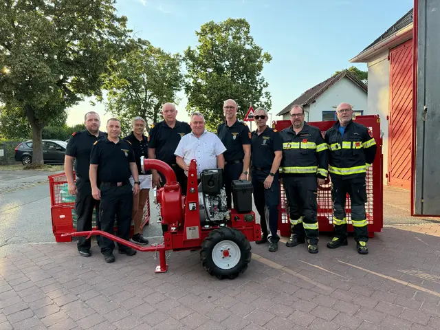 Alexander Koger, Norbert Schmidtberger, Vize-BGM Sabina Doria, BFKDT Karl-Heinz Greiner, BGM  Bernhard
Karnthaler, Roland Kleisz, ünter Ostermann, Georg  Kratochvil, Manfred Landl. | Foto: Tobias Hübl