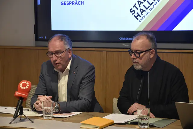 Bgm. Alexander Stangassinger und TVB-Geschäftsführer Rainer Candido  | Foto: Thomas Fuchs