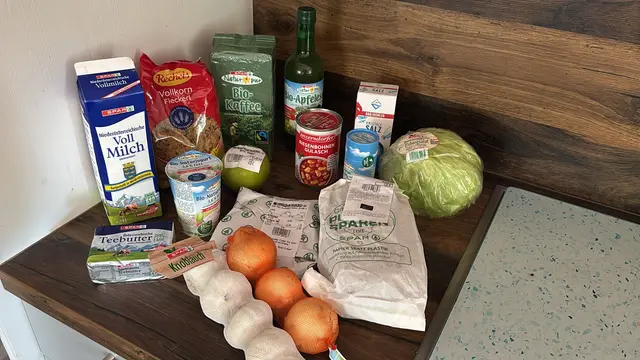 Auf einiger dieser Produkte gilt nun eine geringere Mehrwertsteuer. | Foto: Martina Schweller