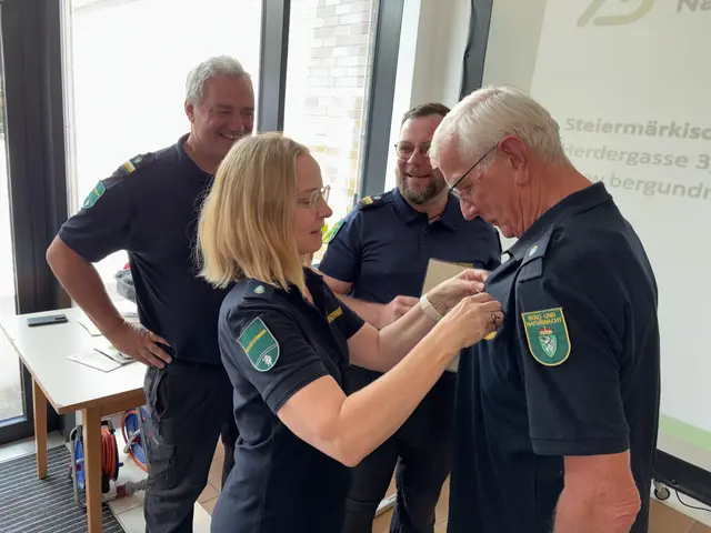 Auszeichnung in Gold für 60-jährige Mitgliedschaft  | Foto: MeinBezirk/Gerda Sammer-Schmidt