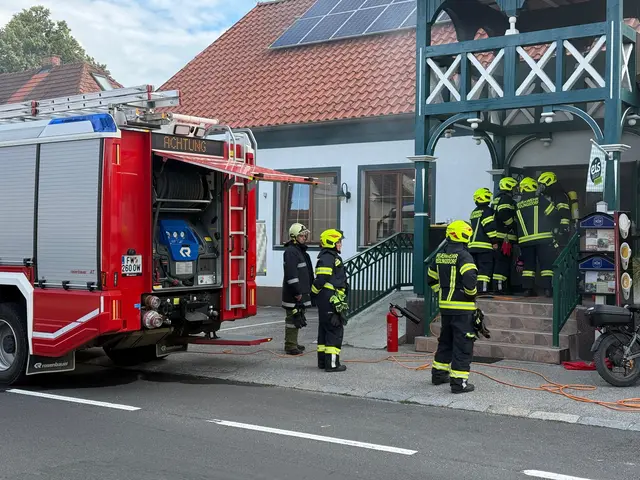 Die Feuerwehren Riedlingsdorf und Oberwart waren bei einem Küchenbrand in einem Restaurant in Riedlingsdorf im Löscheinsatz. | Foto: Feuerwehr Riedlingsdorf