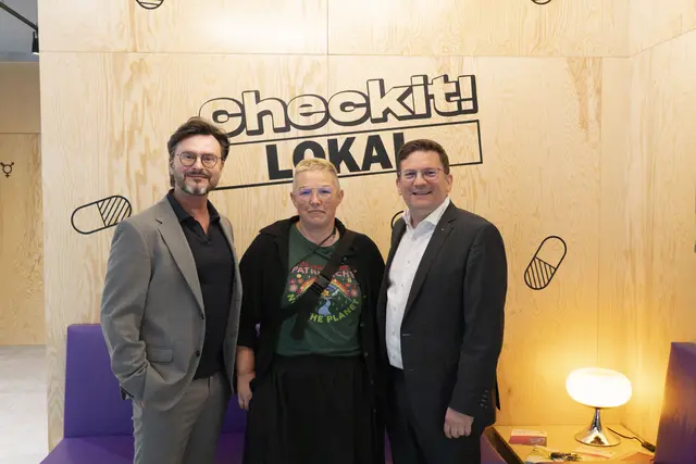 Ewald Lochner, Bohmann Cornelia, Drogen- und Suchtbeauftragte des Bezirk Meidling und Bezirksvorsteher Wilfried Zankl (SPÖ). (v.l.n.r.) | Foto: SDW-Wien