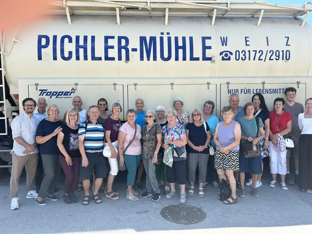 Die Besuchsdienstgruppe zu Gast bei der Pichler-Mühle | Foto: Schwaiger