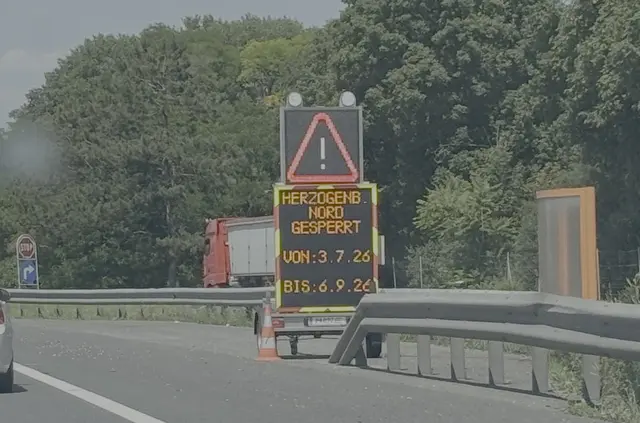 Die S33 Abfahrt Herzogenburg Nord wird bis September gesperrt bleiben.  | Foto: Müller