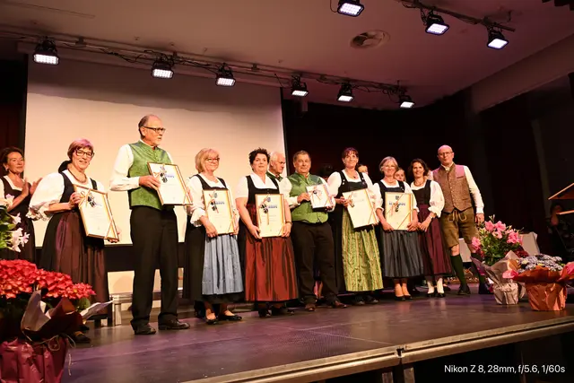 Nicht nur der Chor selbst feierte 50 Jahre, sondern auch die Gründungsmitglieder, die ihm immer noch erhalten geblieben sind. | Foto: Gemeinde Malta