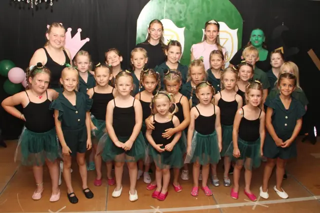 Die jungen Tänzerinnen des jungen Vereins Verein OnBeat. | Foto: Anna Kaufmann