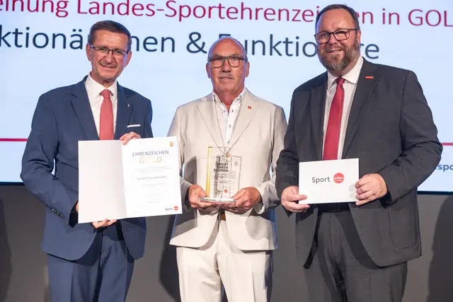 Ehrung Herbert Dansachmüller | Foto: Land OÖ/Daniel Kauder