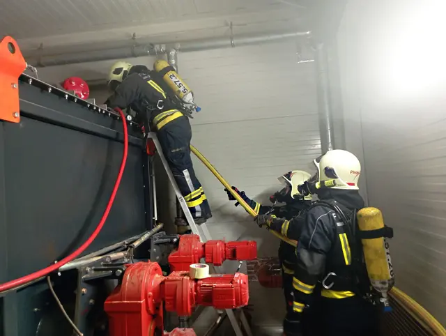 Ein Brand in einem Industriebetrieb führte zu einem erneuten Feuerwehreinsatz. | Foto: FF Pinkafeld