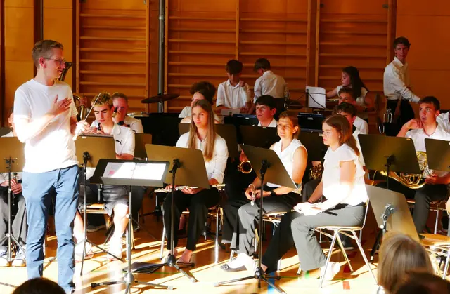 Ein Höhepunkt des Besuchs war das gemeinsame Konzert des Jugendblasorchesters des MPG St. Rupert in Kooperation mit dem Musikum. | Foto: har, gymstrupert