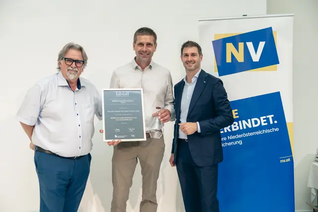 Das Weingut Edlinger aus Röschitz konnte mit dem "Grüner Veltliner Weinviertel DAC Ried Galgenberg 2025" den Sieg erringen. | Foto: Jan Tiam Dorf