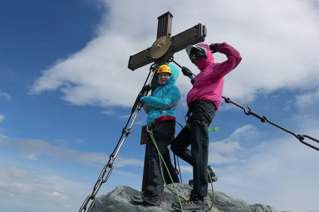 Anna Brandstätter, Leah Mair waren Seilschaft 4
 | Foto: BG/BRG Lienz