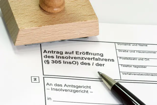 In Kärnten gab es laut AKV-Halbjahresstatistik durchschnittlich neun Firmen- und zwölf Privatinsolvenzen pro Woche. (Symbolfoto) | Foto: stock.adobe.com/at/ Birgit Reitz-Hofmann 