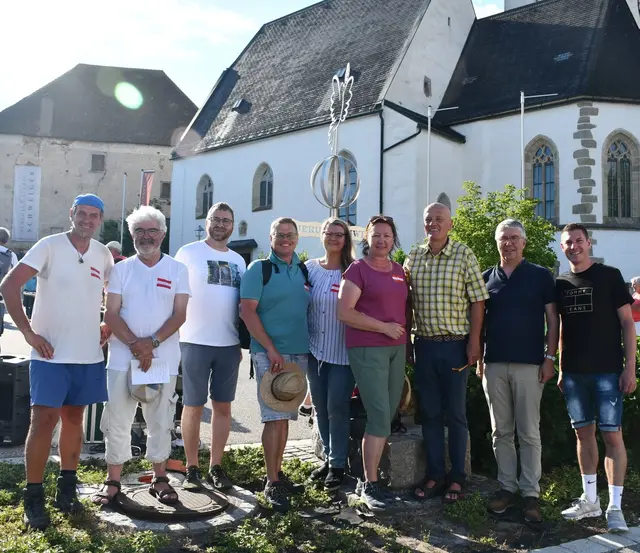 Zur gemeinsamen Friedenswanderung wird am 29. Juli gebeten. Los geht es um 9 Uhr in Arbing. | Foto: Leader-Region Perg-Strudengau