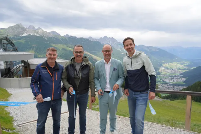 V.l.: Elfer-GF Hans Glockengiesser, Bgm. Andreas Gleirscher, LR Mario Gerberg und TVB-Obmann und AR-Vorsitzender bei den Elferbahnen, Adrian Siller | Foto: Kainz