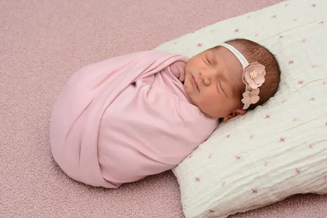 Name: Hannah
Geburtsdatum: 28.04.2026
Gewicht: 3.555 g
Größe: 51 cm
Eltern: Sarah und Kevin Ortner aus Zeltweg | Foto: Babysmile