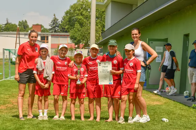 Die Mädchen der Volksschule St. Veit konnten am Ende über den sechsten Rang jubeln.  | Foto: VS St. Veit