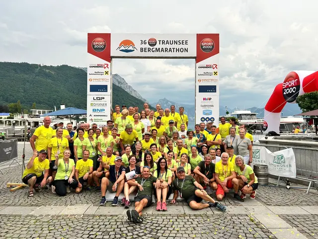Der Traunsee Bergmarathon fand heuer bereits zum 37. Mal statt, unzählige Helfer sorgen Jahr für Jahr für einen reibungslosen Ablauf der Veranstaltung. | Foto: Martin Schimpl