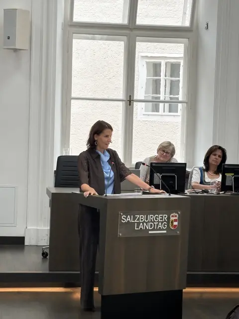 Landeshauptfrau Karoline Edtstadler | Foto: MeinBezirk