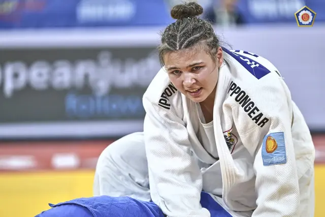 Die Gegnerin am Boden. | Foto: EJU/Judo Austria/Sanjindo.