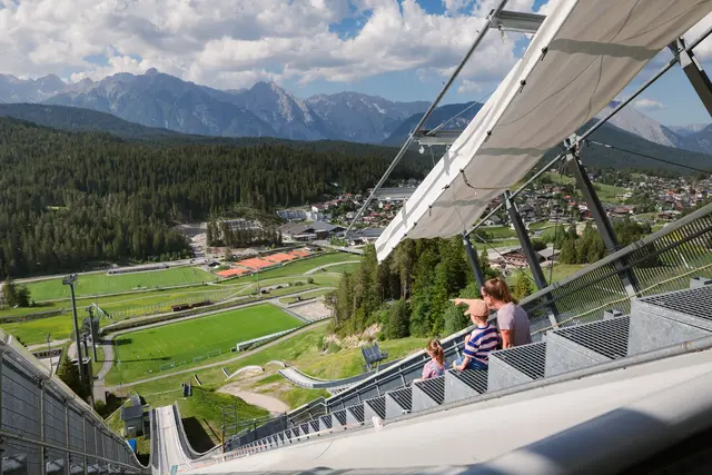 Zum 20. Jubiläum der Radio Tirol Sommerfrische hat sich Seefeld etwas Besonderes einfallen lassen. | Foto: Region Seefeld
