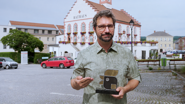 Die Werbeagentur von Ulrich Schulz wurde auch 2026 wieder für den Goldenen Hahn nominiert. | Foto: SchulzUnd