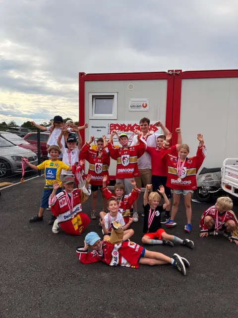 Die jüngsten Altenberger Spielerinnen und Spieler zeigten viel Begeisterung, Teamgeist und Einsatzbereitschaft.  | Foto: Red Dragons Altenberg
