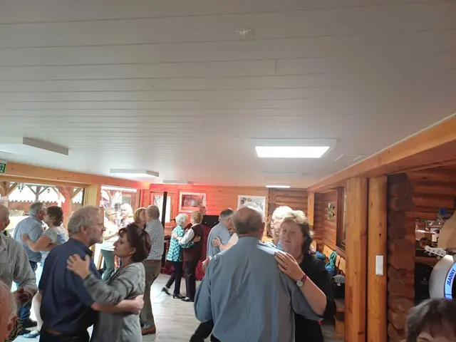 Die nächste Gelegenheit zum Tanzen gibt es bereits am Freitag, 7. August, ab 14 Uhr, wenn der Wintergarten wieder seine Türen für alle Tanzbegeisterten öffnet. | Foto: Markus Kahrer