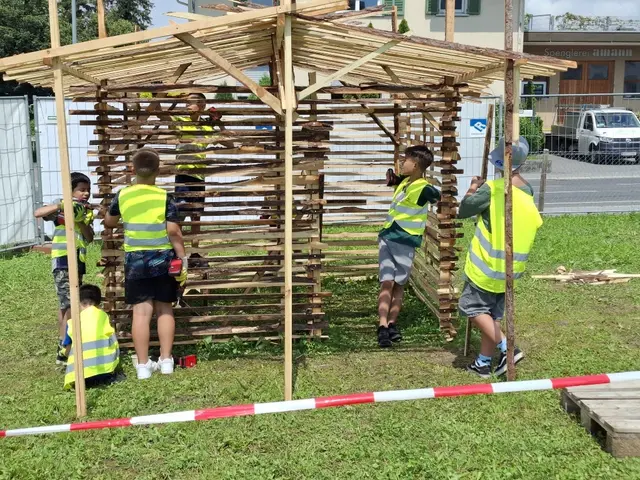 Auch in diesem Sommer wird auf der Kinderbaustelle 
Hohenems wieder fleißig gearbeitet.  | Foto: Stadt Hohenems