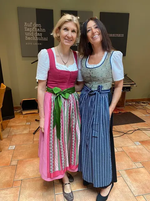 Geschäftsführerin der Lebenshilfe Kärnten Silke Ehrenbrandtner &amp; Moderatorin Brigitte Liegl. | Foto: Privat