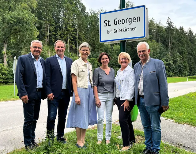 Christoph Schweitzer, Bgm. Gerald Nußbichler, Cornelia Altreiter-Windsteiger, Irene Schuster, Bgm. Maria Pachner und Bgm. Peter Oberlehner. | Foto: Gemeinde