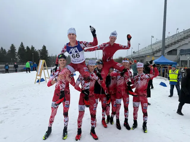 Die nordischen Kombinierer des Schigymnasium Saalfelden: zwei davon sind die Absolventen Andreas Gfrerer und David Liegl; aktuelle Athleten: Tobias Aichhorn, Lukas Mühlbacher, Maximilian Vorderegger, Felix Mühlbacher. | Foto: Schigymnasium Saalfelden