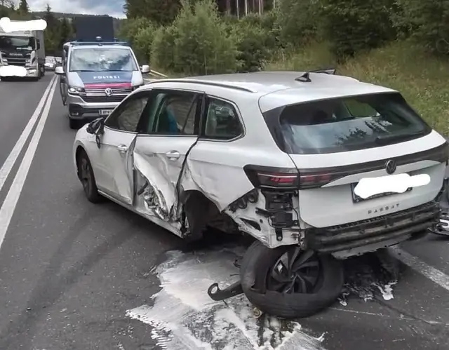 Polizei vor Ort.  | Foto: Feuerwehr Bad St. Leonhard