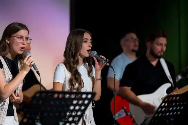 Christentag und Worship Night begeisterten in der Brau- und Messestadt Wieselburg mehr als 500 Besucher.
 | Foto: Evangelische Allianz Mostviertel