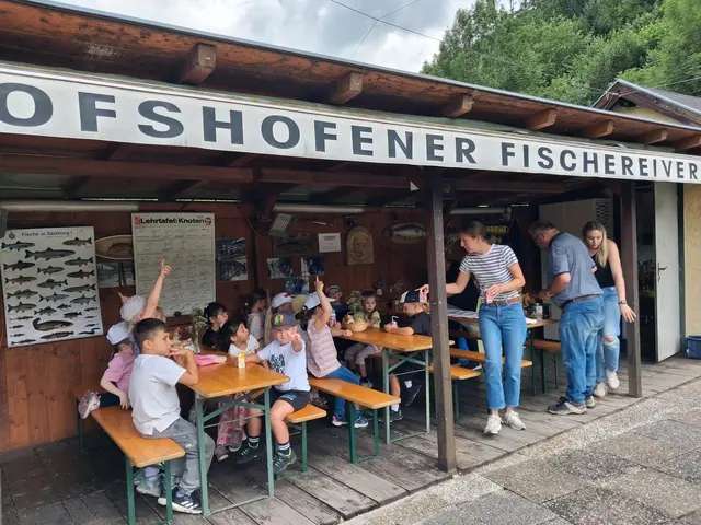 Das fischen macht auch durstig. | Foto: Rudi Amtmann