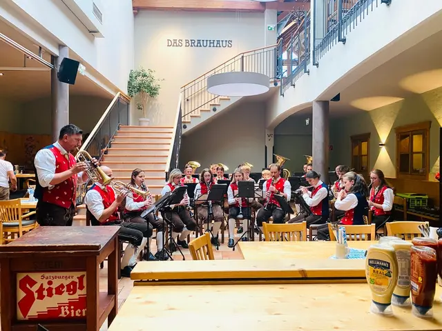 Trachtenkapelle St. Margarethen begleitete das Frühshoppen musikalisch. | Foto: Privat