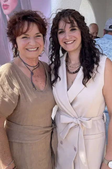 (v.l.) Seniorchefin Gudrun Schreder mit Tochter Marina Schreder.  | Foto: Johanna Weber 