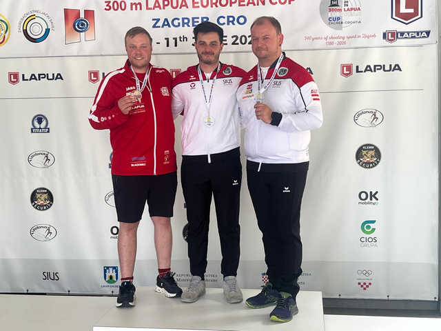 V.l.n.r.:
Pascal Bachmann-Senti (SUI)
Andreas Thum
Alexander Schmirl

LAPUA Europacup 300m Zagreb 2026 
3x20 Dreistellungskampf
 | Foto: Thum / Privat