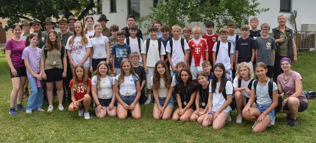 Revierausgang der Mittelschule Gleinstätten: Die Schülerinnen und Schüler verbrachten einen spannenden Vormittag im Wald | Foto: MS