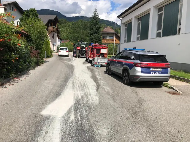 Die Ölspur in der Rosenkranzgasse wurde beseitigt. | Foto: Feuerwache Reiterndorf