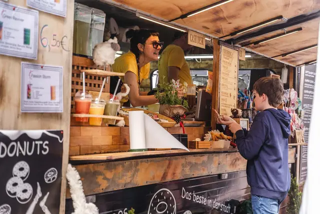 Vom 7. bis 9. August schlägt der Street Food Market Austria seine Stände in Neumarkt an der Ybbs auf.  | Foto: Street Food Market Austria