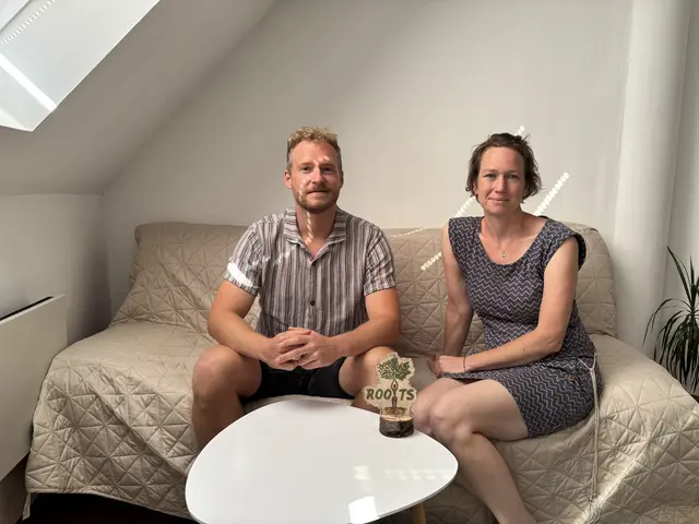 Sozialarbeiter Nikola Oxfort und Psychotherapeutin Anita Tuppinger sind die Ansprechpartner in der Drogenberatungsstelle in Feldkirchen. | Foto: MeinBezirk