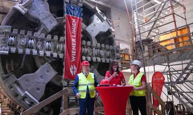 Tunnelvortriebsmaschine "Debohra" hat es bis ans Ziel geschafft.  | Foto: Andreas Pölzl/MeinBezirk